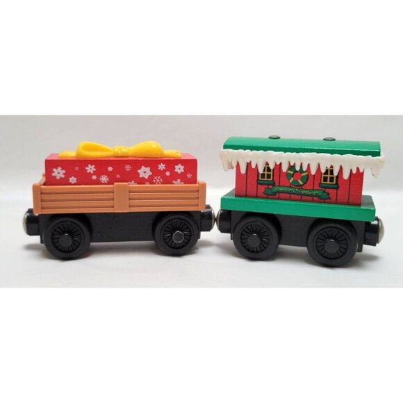 VTG Lot of 2 Thomas & Friends Wood Plastic Present Cargo Car Winter Caboose Toys - Picture 4 of 7